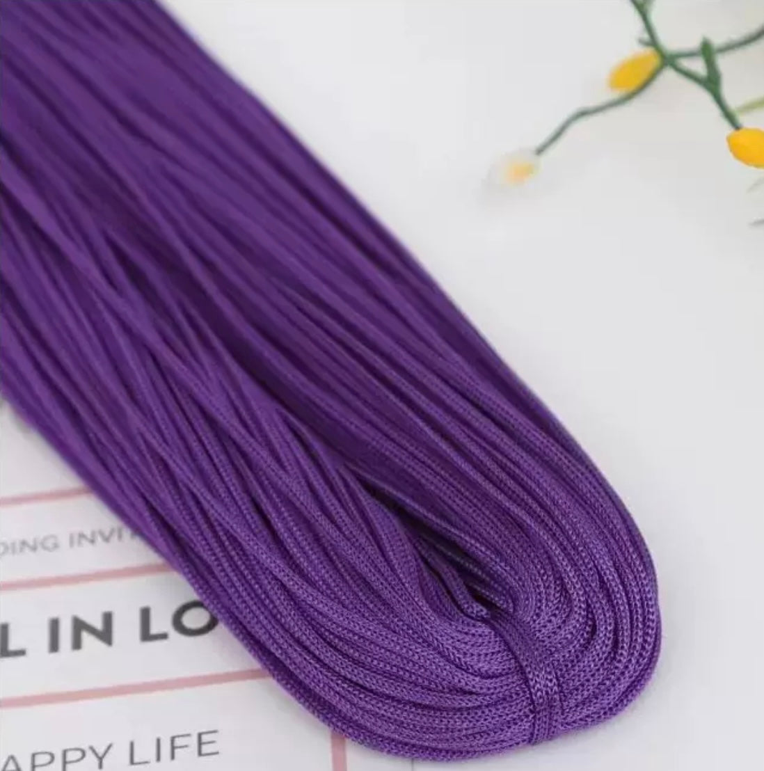 Flat yarn