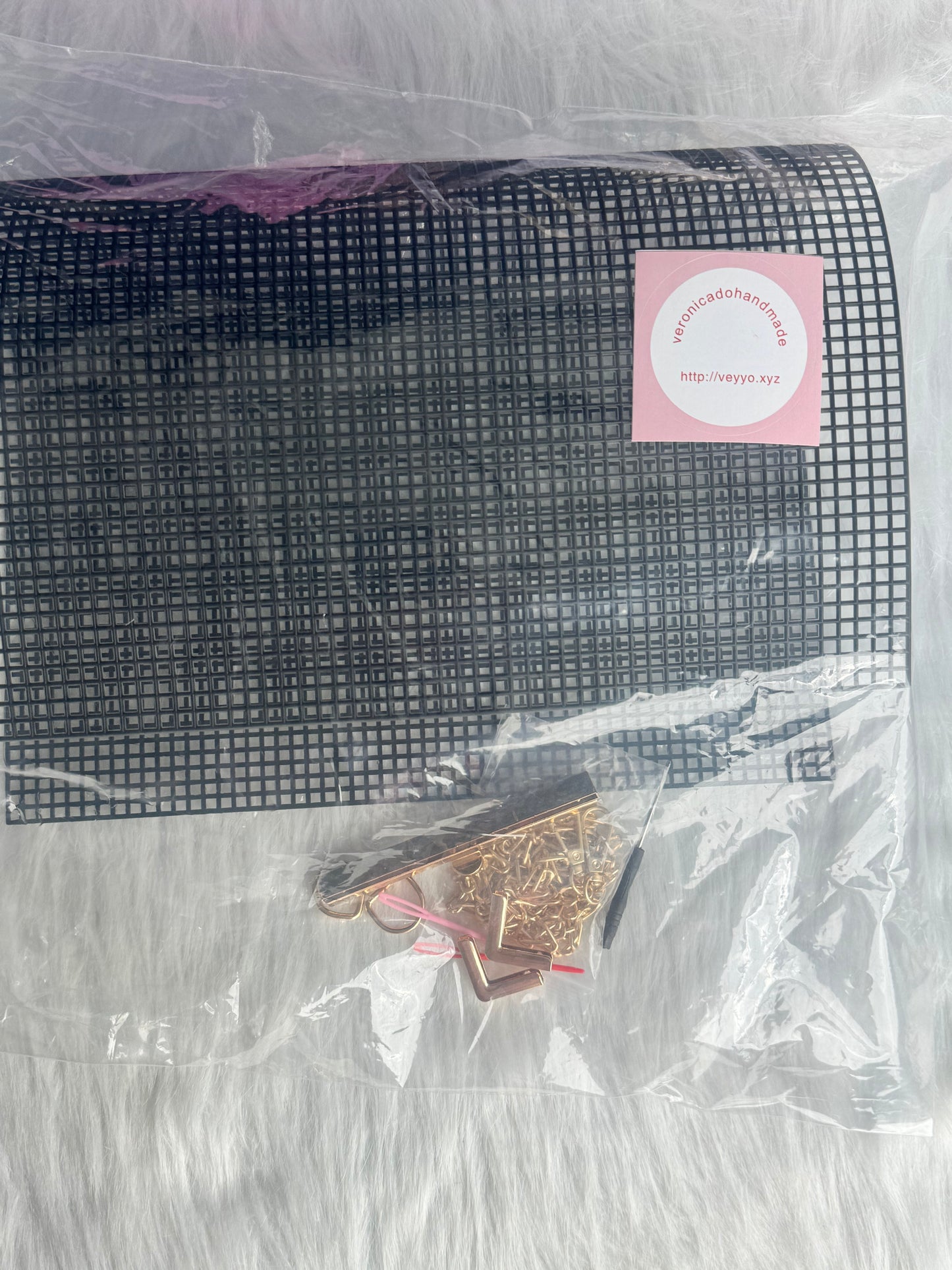 1 Set Plastic Frame  Round Buckle Closure  Bag DIY Kit